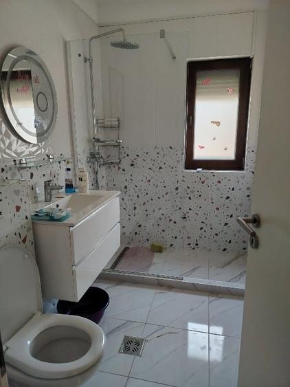 Vând apartament doua camere - 8