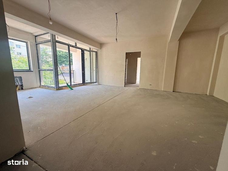 Apartament cu 3 camere în Central