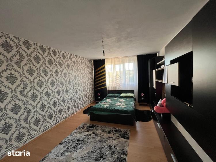 Apartament cu 2 camere decomandat în Vest