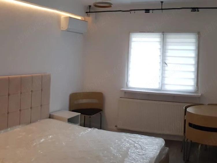 Garsonieră decomandată în Vitan