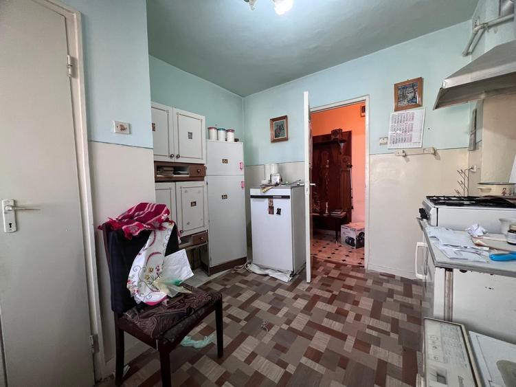 Apartament cu 2 camere decomandat în Decebal