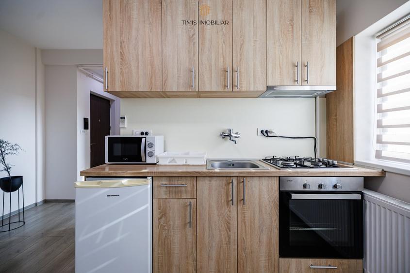 Apartament cu 2 camere semidecomandat, mobilat în Torontalului