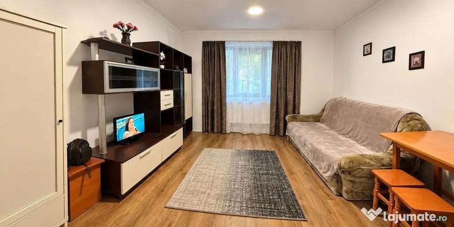 Garsonieră în Micro 40