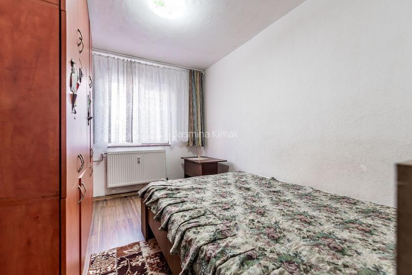 Apartament cu 3 camere, etaj 1 + loc de parcare pe Aleea Predeal