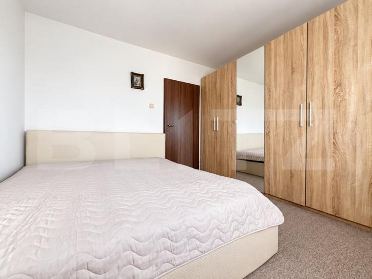 Apartament cu 3 camere decomandat, mobilat în Ghimbav
