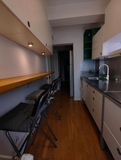 Apartament cu 2 camere semidecomandat, mobilat în Cișmigiu