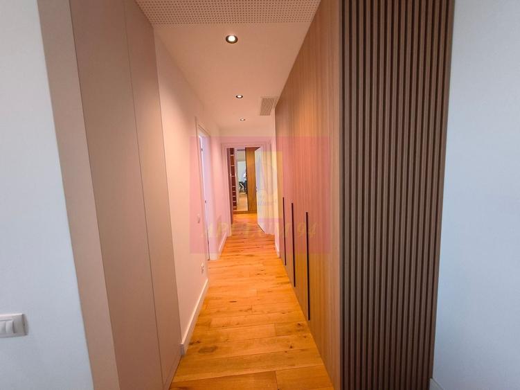 Apartament cu 3 camere decomandat, mobilat în Sud-Est
