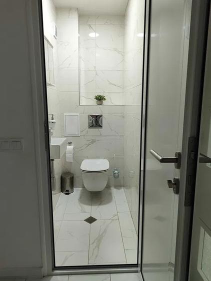 Apartament cu 4 camere decomandat în Sud