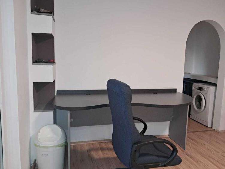 Apartament cu 2 camere semidecomandat în Lipovei