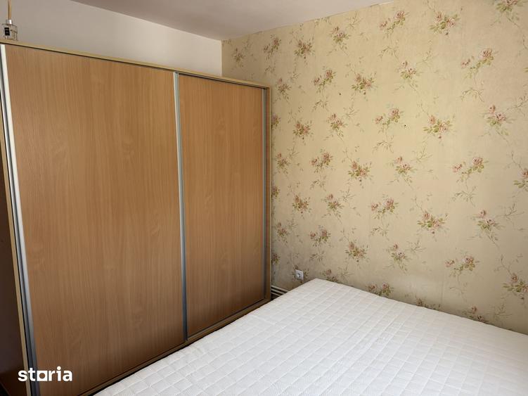 Apartament cu 2 camere decomandat în Valea Aurie