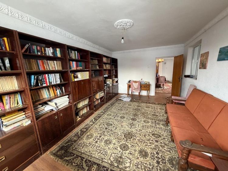Casă individuală cu 5 camere cu Teren 190 Mp în Sălaj