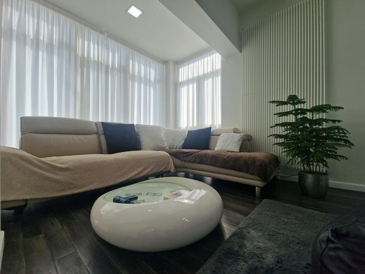 Apartament cu 3 camere decomandat, mobilat în Central