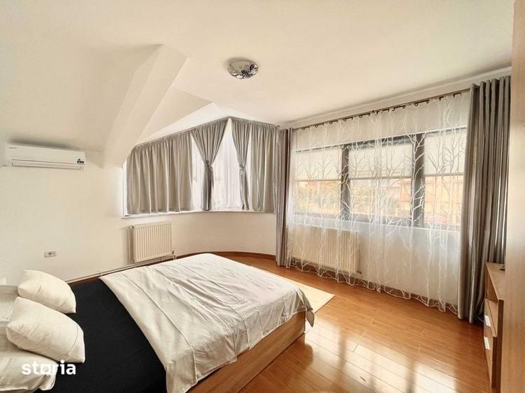 Casa / Vila de vanzare in Costinesti - 2