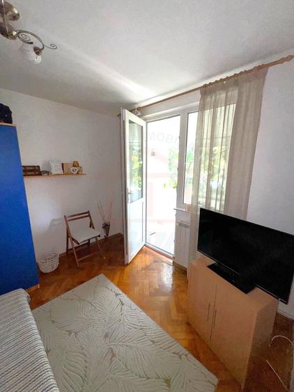 Apartament cu 2 camere semidecomandat în Sud