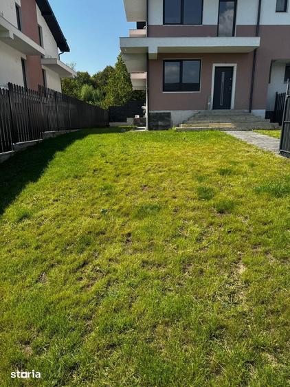 Casă cu 5 camere cu Teren 234 Mp în Central