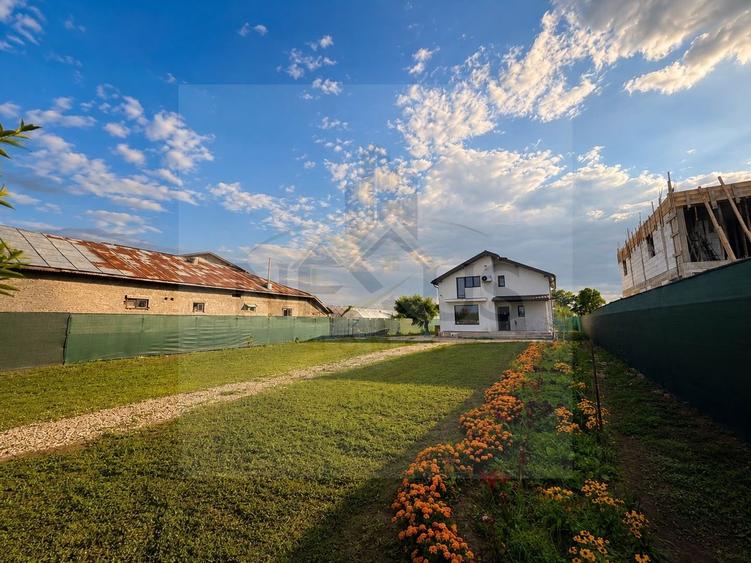 Casă individuală cu 5 camere cu Canalizare în Vidra