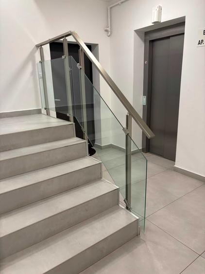 Vand garsoniera mobilata in MRS RESIDENCE SMART Ploiesti cu loc parcare subteran inclus in pret. 0%. COMISION - 7