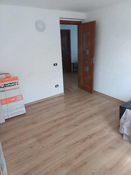 Casă cu 5 camere cu Teren 526 Mp în Cornetu