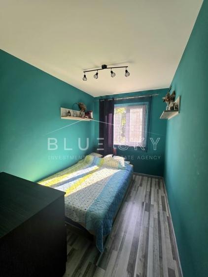 Apartament cu 3 camere semidecomandat, mobilat în Km 4-5