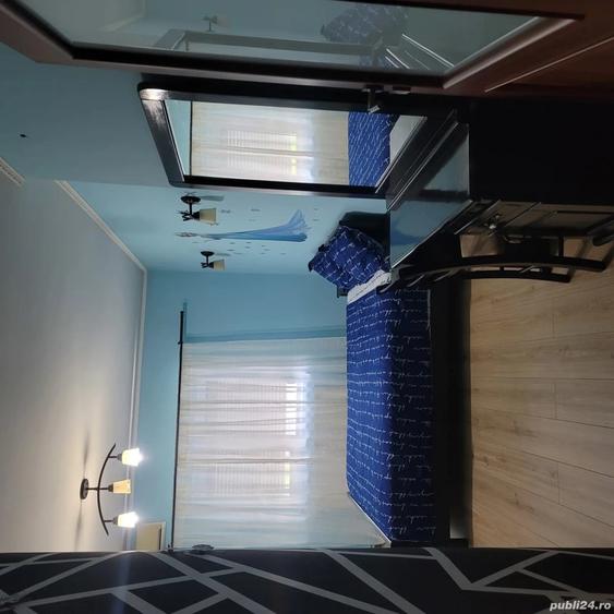 Apartament cu 3 camere decomandat în Spitalul Județean