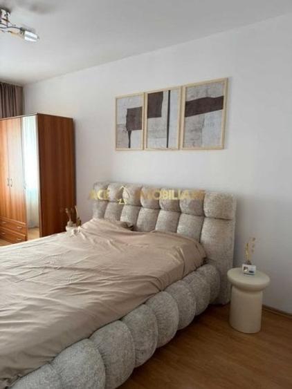 Apartament cu 2 camere semidecomandat, mobilat în Mihai Bravu