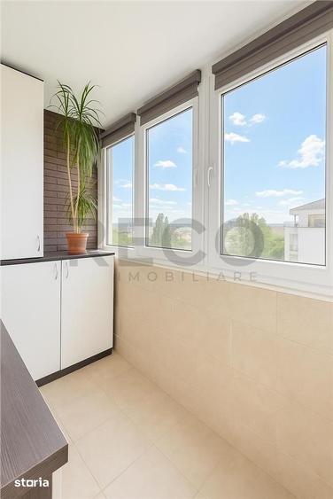 Apartament cu 3 camere semidecomandat în Decebal
