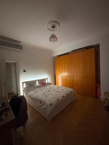 Apartament cu 5 camere în Cotroceni
