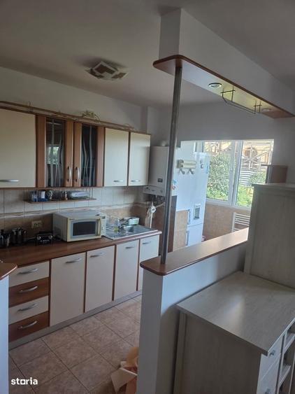 Apartament cu 2 camere în Florești
