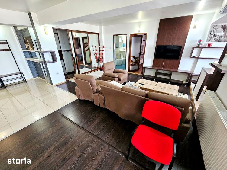 Apartament cu 3 camere în Mazepa 1