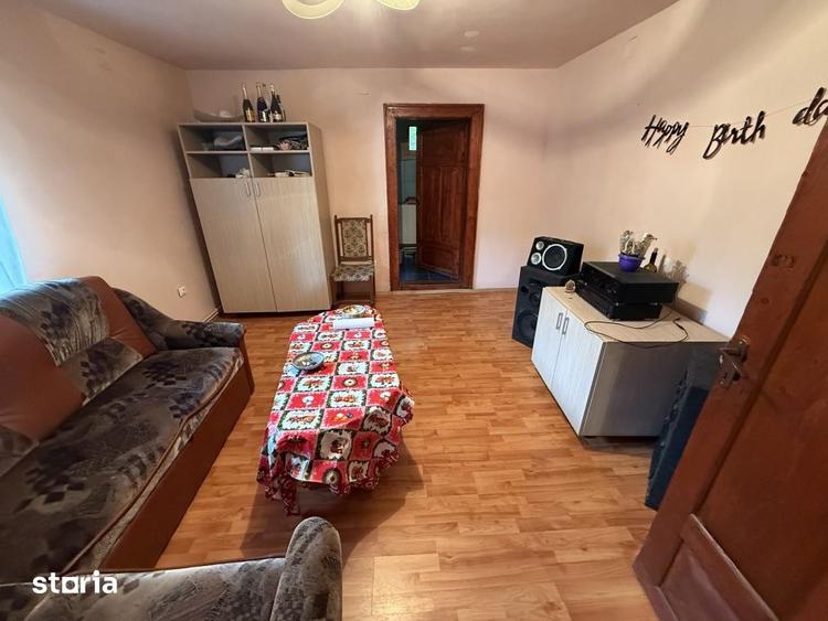 Casă cu 6 camere cu Teren 386 Mp în Băișoara