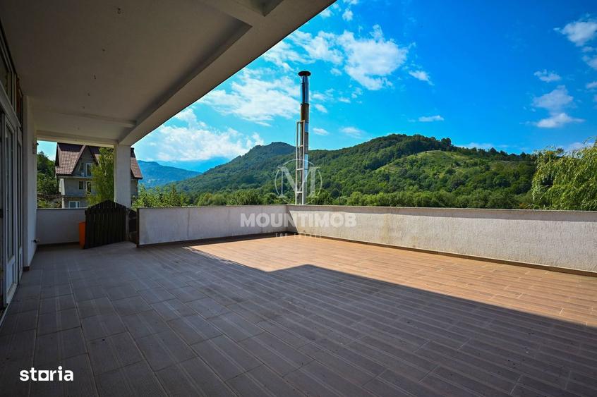 Spațiu comercial, de 520 mp, în Cheile Râșnoavei