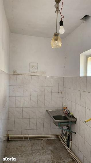 Casa 2 camere, garaj,Medeea, teren 370 mp, deschidere 14 ml - 7