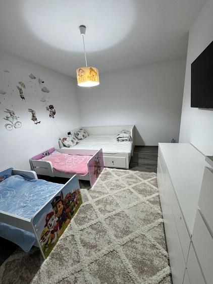 Casă cu 3 camere în Racovița
