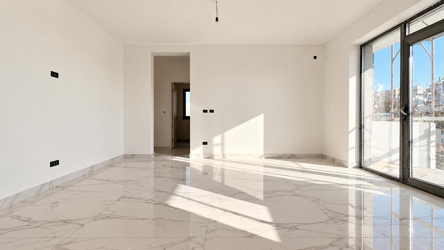 Apartament cu 2 camere decomandat în Giroc