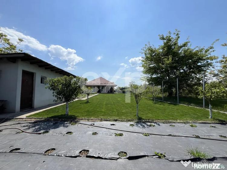 Casă cu 4 camere cu Teren 1000 Mp în Grădiștea