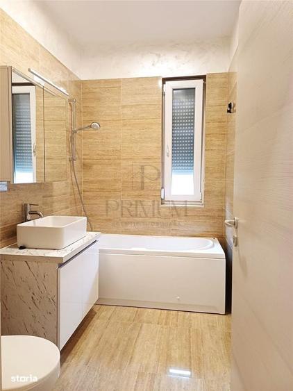 Apartament cu 3 camere decomandat în Chișoda