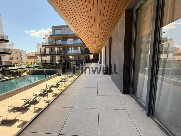 Apartament cu 4 camere decomandat, mobilat în Central