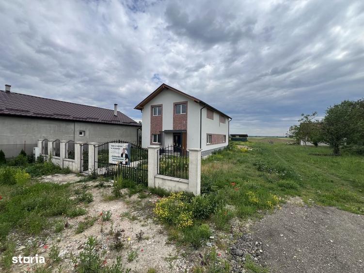 Casă cu 4 camere în Ambud