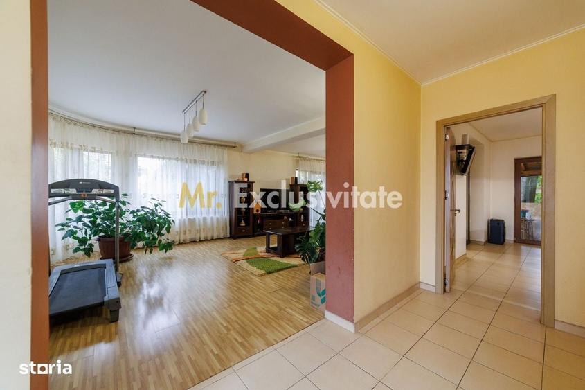 Casă cu 4 camere în Central