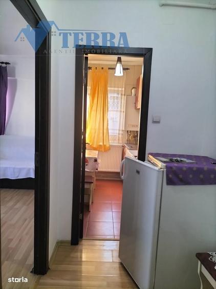 Garsonieră decomandată în Central