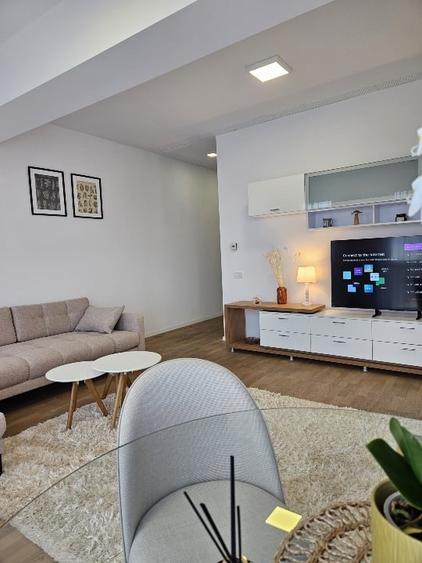 Apartament cu 2 camere decomandat, mobilat în Pipera