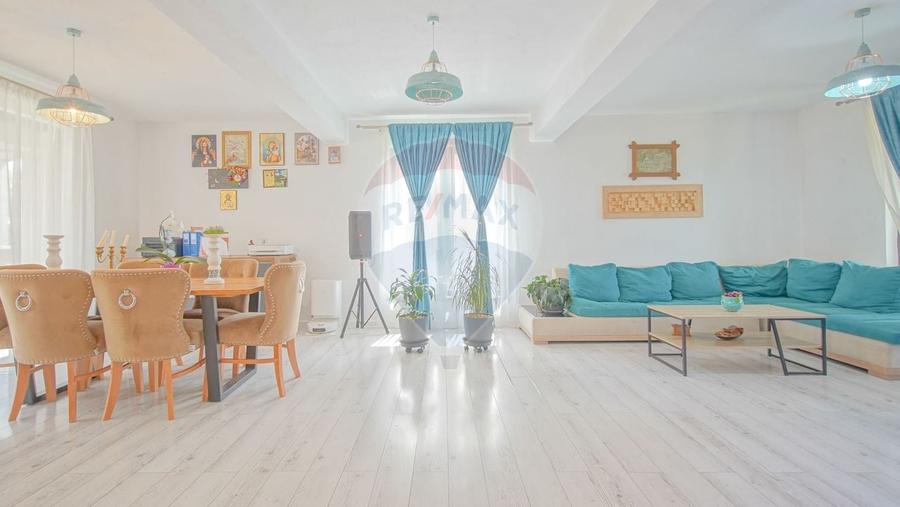 Casă individuală cu 4 camere cu Teren 605 Mp în Electroprecizia