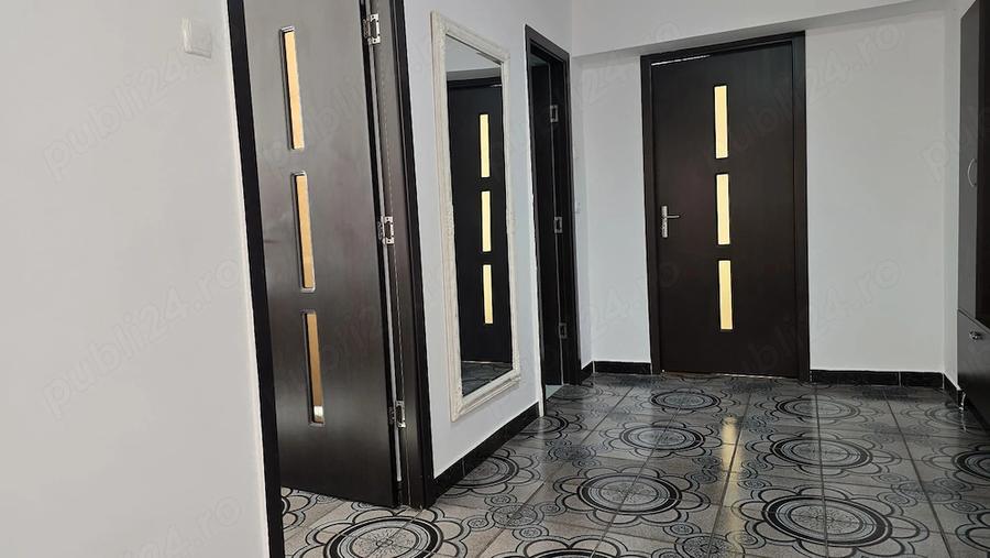Apartament cu 2 camere decomandat în 22 Decembrie