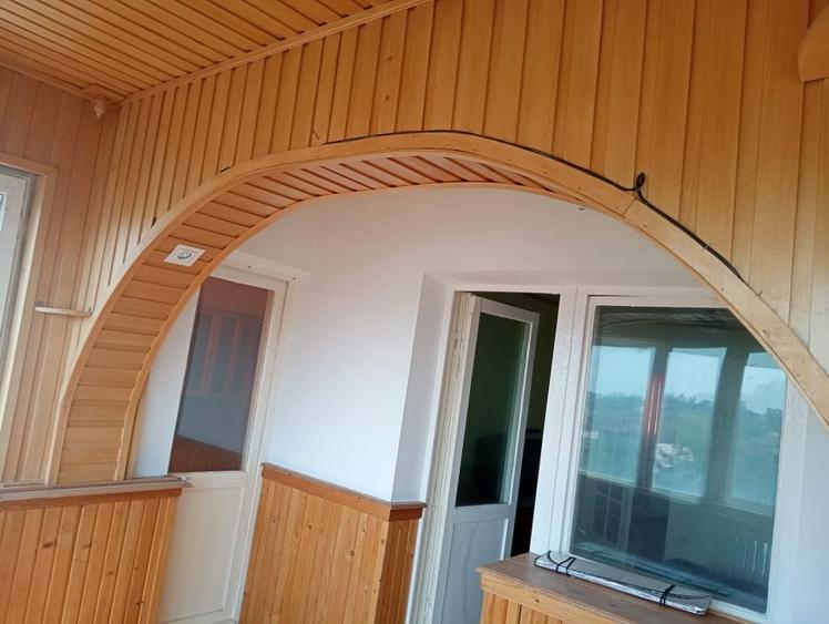 Apartament cu 3 camere decomandat, mobilat în Nădlac