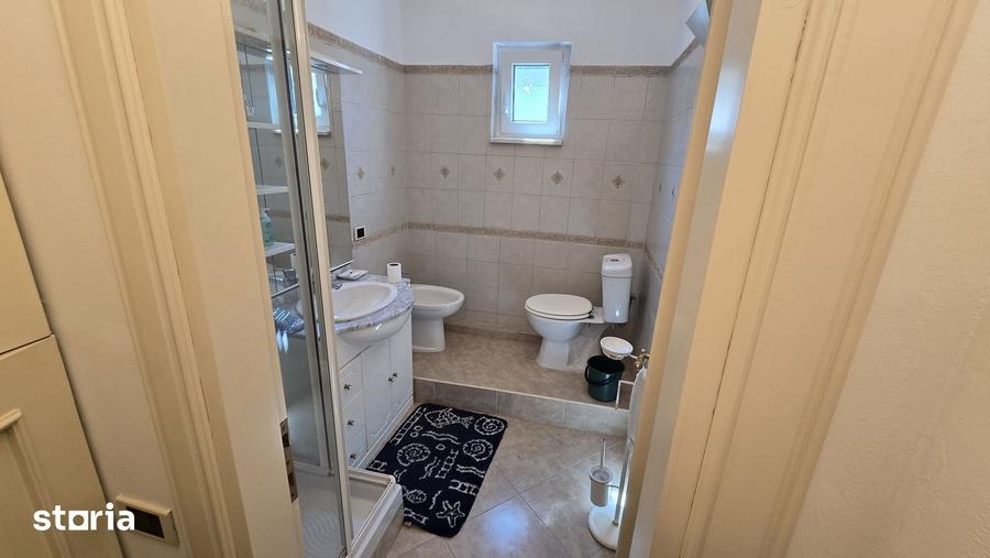 Apartament cu 4 camere în Central