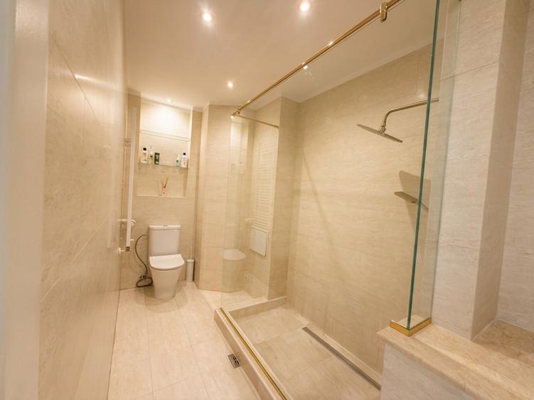 Apartament decomandat în centrul Bucureștiului - 8