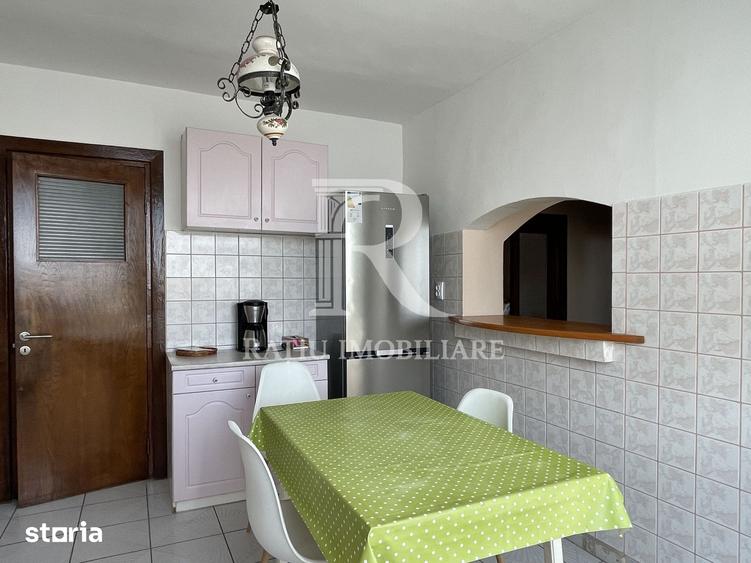 Apartament cu 4 camere în Rogerius