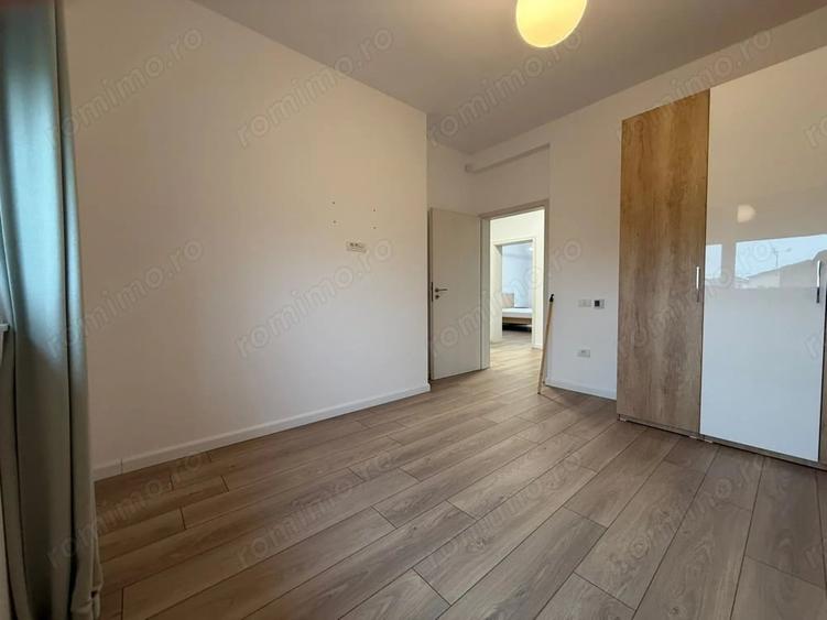Casă cu 4 camere cu Teren 250 Mp în Central