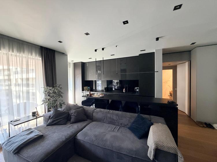 Apartament cu 2 camere decomandat în Pipera