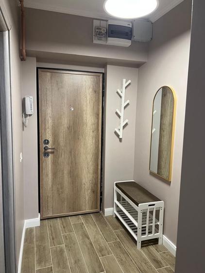 Apartament cu 2 camere decomandat în Casa de Cultură